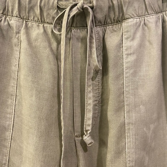 Anthropologie - Cloth & Stone - Vintage Olive Cropped Joggers - Picture 7 of 9
